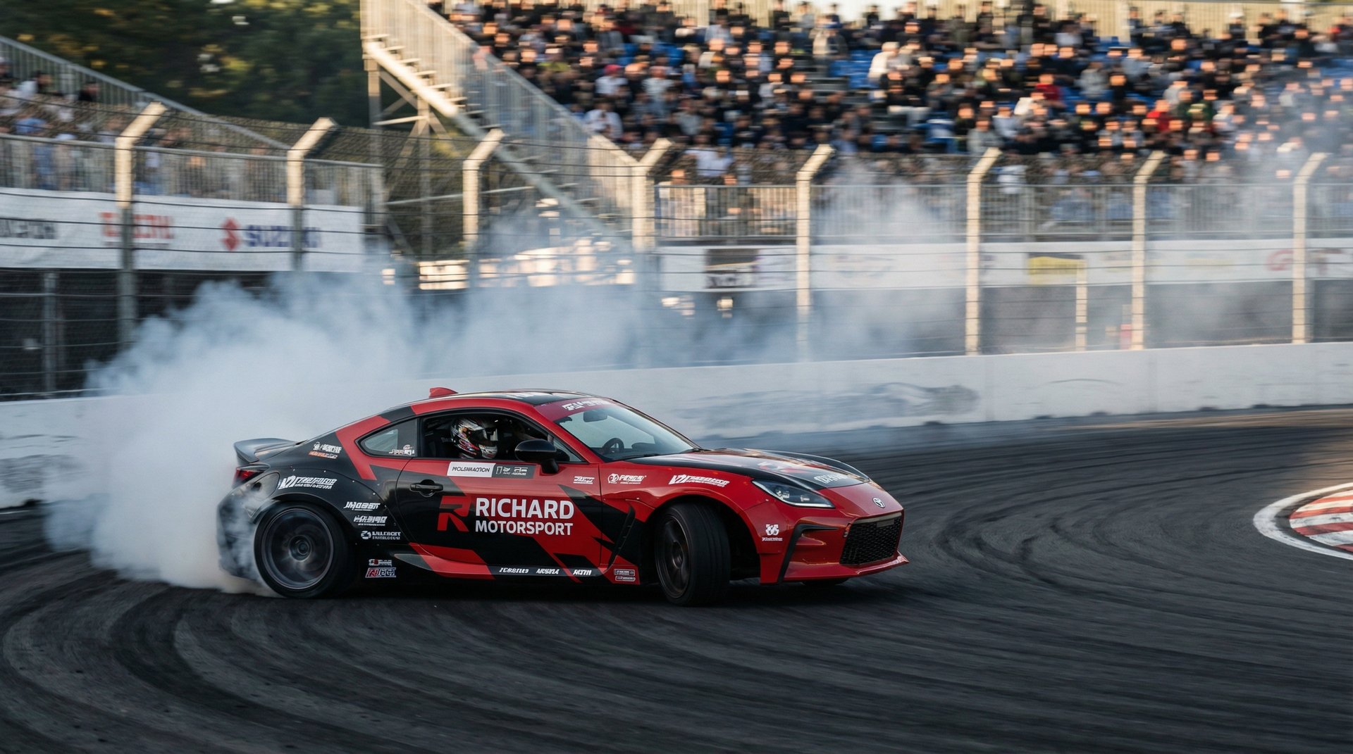 成人视频汽车解说赛道视频